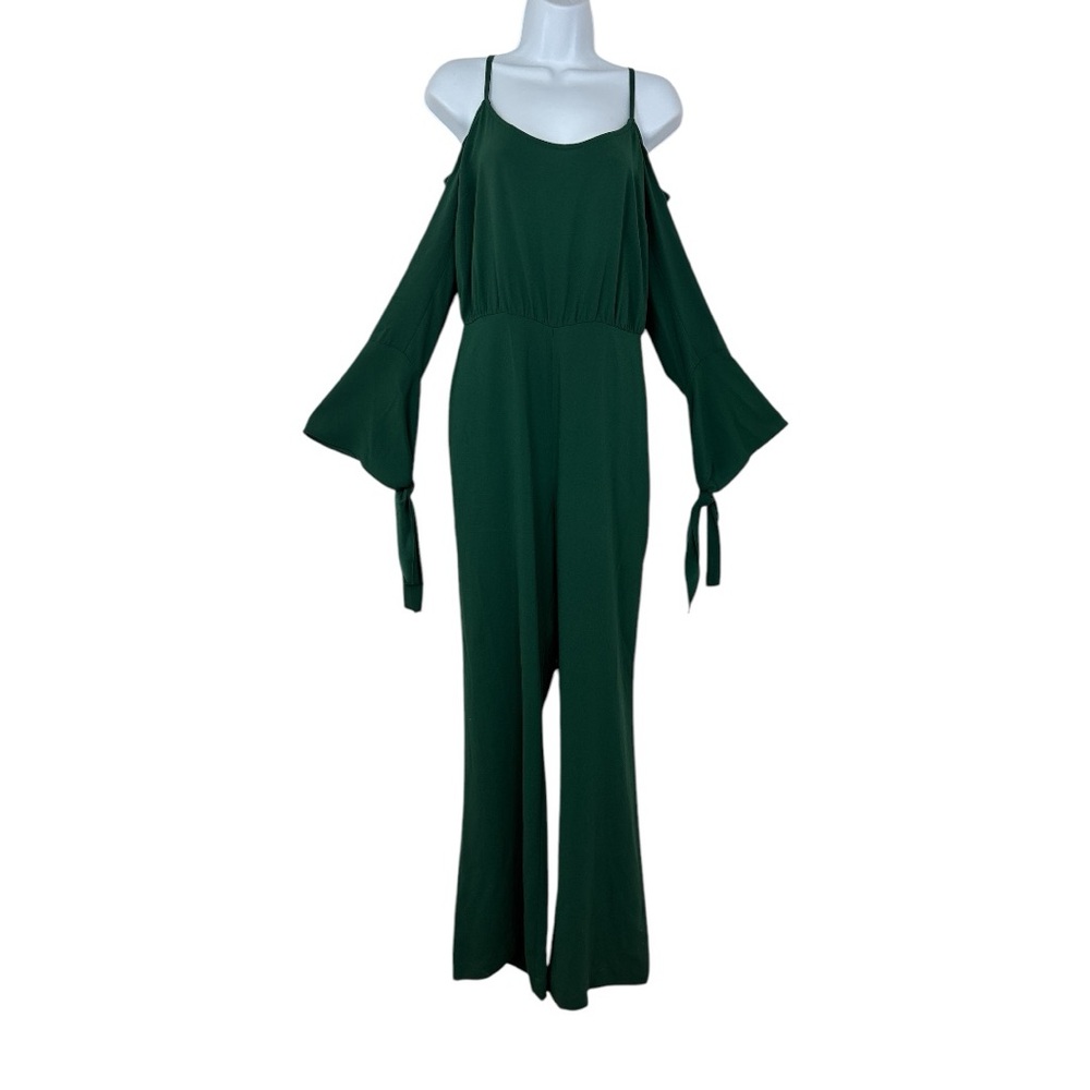 BCBG MAXAZRIA JORDANE Chic Green Cold-Shoulder Jumpsuit with Wide-Leg XS - Picture 4 of 13